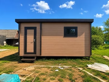Мобильная баня 5×2,4 м из профилированного бруса